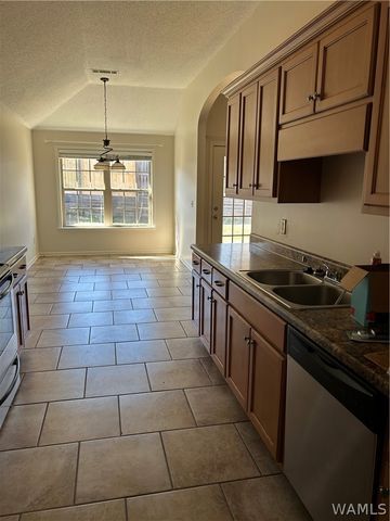 16379 Pottery, Moundville, AL 35474