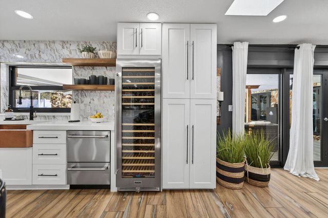 4233 1st Street SW, Vero Beach, FL 32968