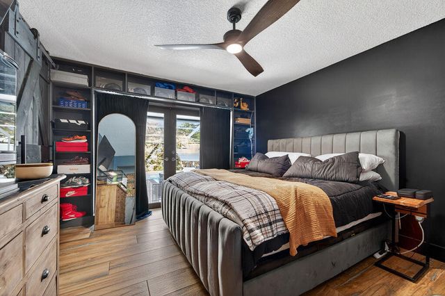 4233 1st Street SW, Vero Beach, FL 32968