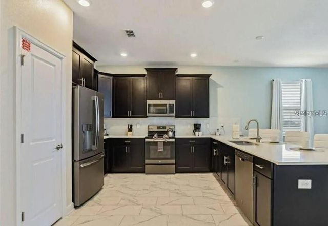 1575 PLUNKER DRIVE, Davenport, FL 33896