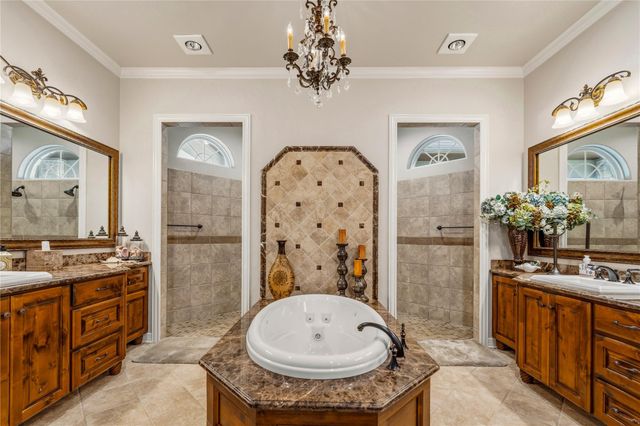 202 W North Street, Weimar, TX 78962