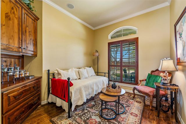 202 W North Street, Weimar, TX 78962