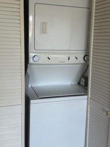 161 Lake Frances Drive 161, West Palm Beach, FL 33411