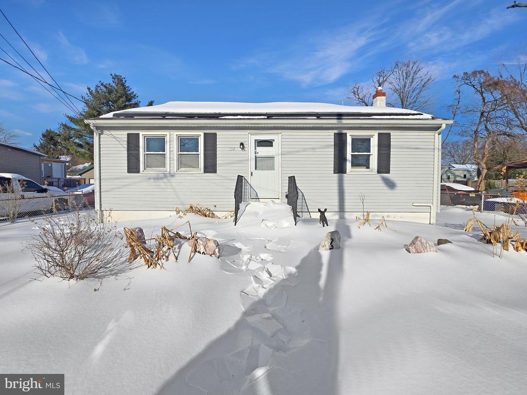 120 THIRD, Hamilton, NJ 08619