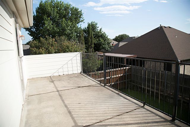 7416 Rolling Hills Drive, Benbrook, TX 76126