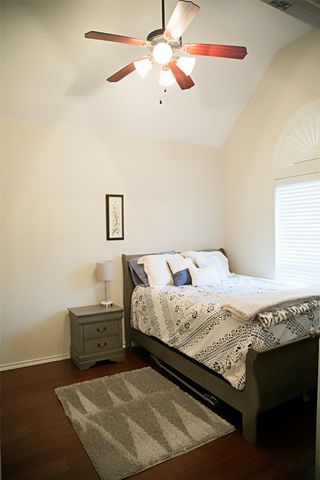 7416 Rolling Hills Drive, Benbrook, TX 76126
