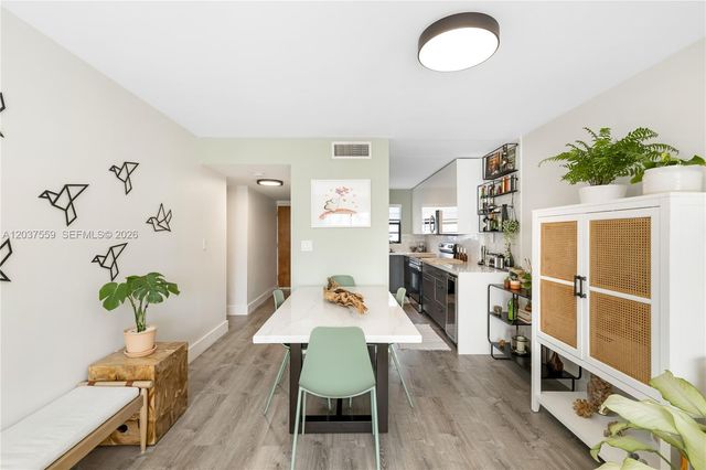1250 Lincoln Rd 510, Miami Beach, FL 33139
