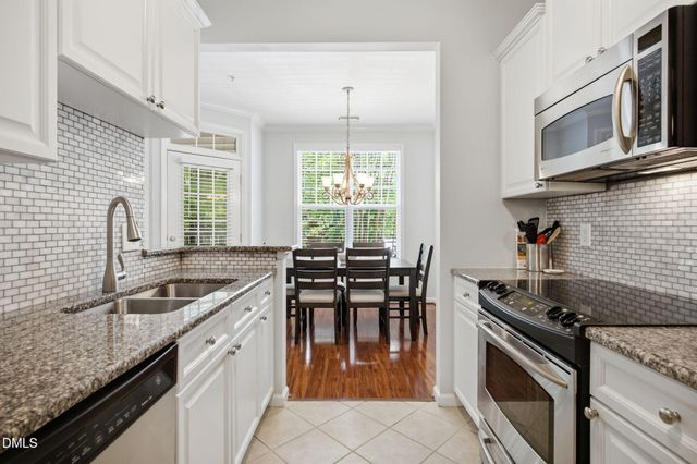 8041 Allyns Landing Way, Raleigh, NC 27615
