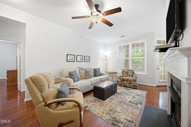 8041 Allyns Landing Way, Raleigh, NC 27615