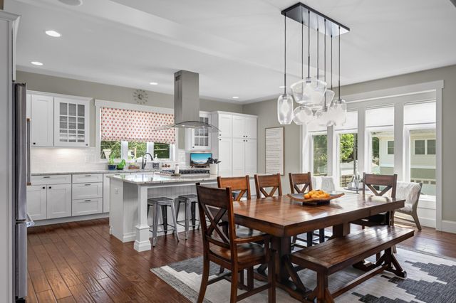 5845 York Avenue S, Edina, MN 55410