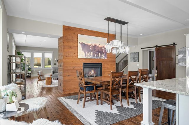 5845 York Avenue S, Edina, MN 55410