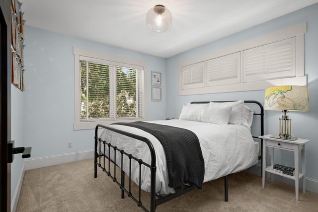 5845 York Avenue S, Edina, MN 55410