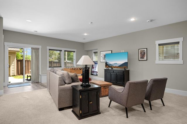 5845 York Avenue S, Edina, MN 55410