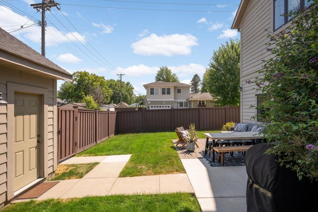 5845 York Avenue S, Edina, MN 55410