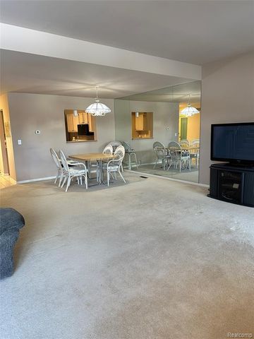 2753 Maitland Drive, Ann Arbor, MI 48105