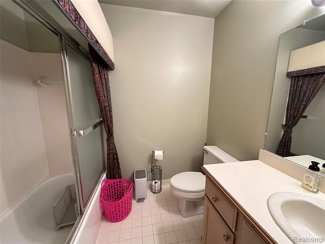 2753 Maitland Drive, Ann Arbor, MI 48105