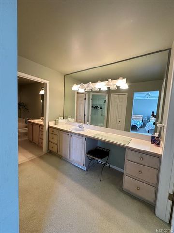 2753 Maitland Drive, Ann Arbor, MI 48105