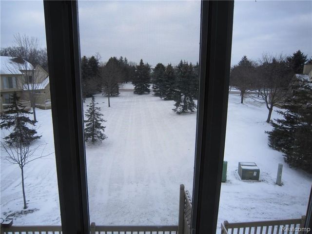 2753 Maitland Drive, Ann Arbor, MI 48105