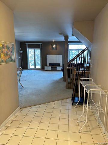 2753 Maitland Drive, Ann Arbor, MI 48105