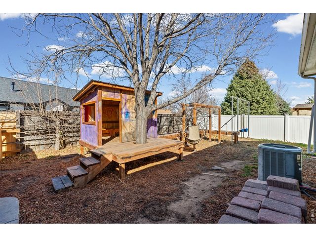 1002 Teton Ct, Windsor, CO 80550