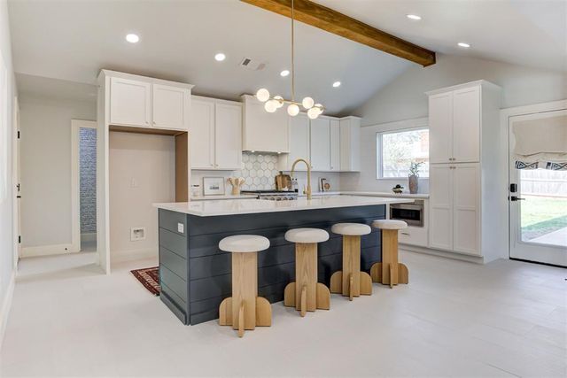 2101 NW 60th Street, Oklahoma City, OK 73112