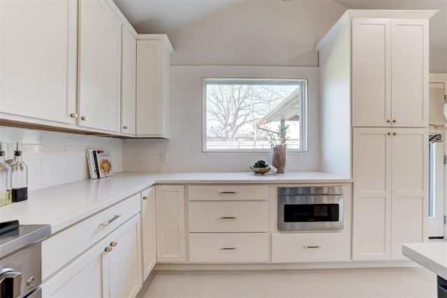 2101 NW 60th Street, Oklahoma City, OK 73112