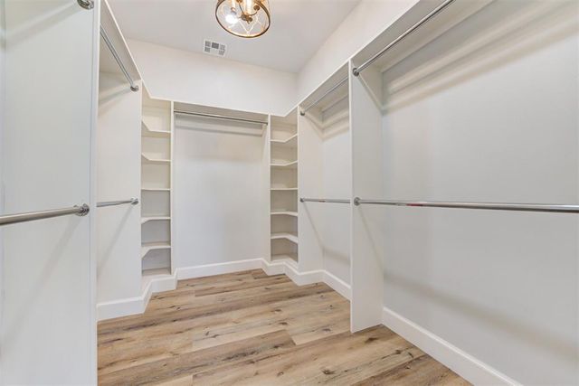 2101 NW 60th Street, Oklahoma City, OK 73112