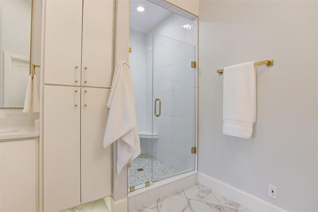 2101 NW 60th Street, Oklahoma City, OK 73112