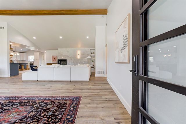 2101 NW 60th Street, Oklahoma City, OK 73112