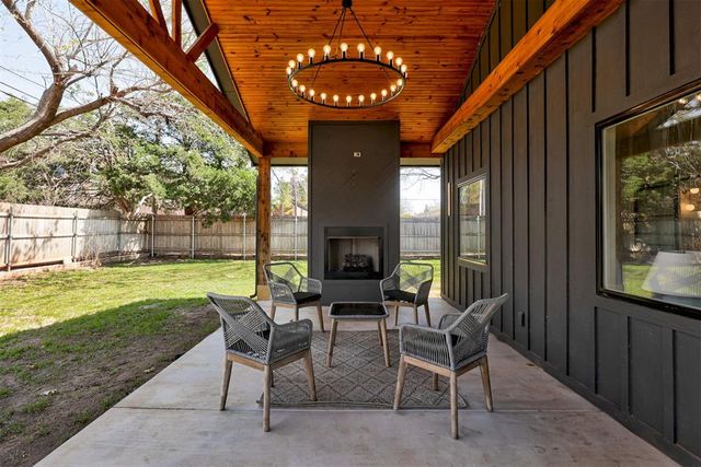 2101 NW 60th Street, Oklahoma City, OK 73112