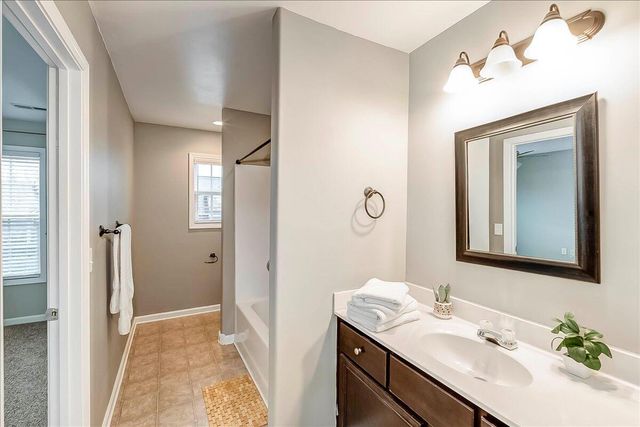 2089 Falling Leaves Lane, Lexington, KY 40509