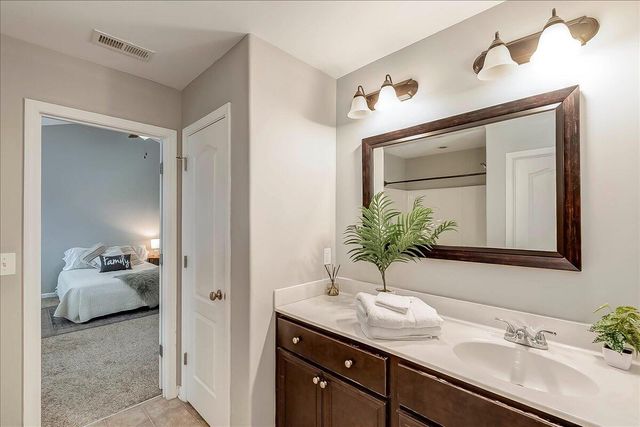 2089 Falling Leaves Lane, Lexington, KY 40509