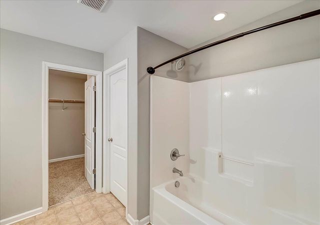 2089 Falling Leaves Lane, Lexington, KY 40509