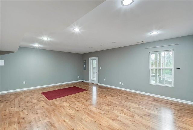 2089 Falling Leaves Lane, Lexington, KY 40509