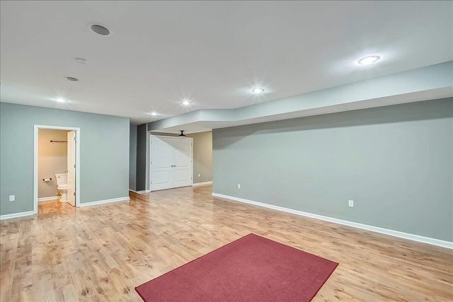 2089 Falling Leaves Lane, Lexington, KY 40509