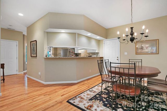 61 Autumn Glen Court, Brevard, NC 28712