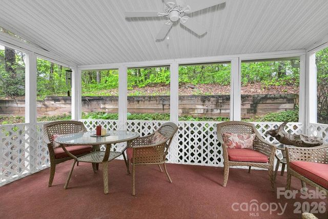 61 Autumn Glen Court, Brevard, NC 28712