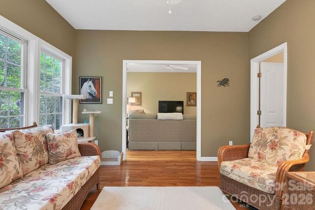61 Autumn Glen Court, Brevard, NC 28712