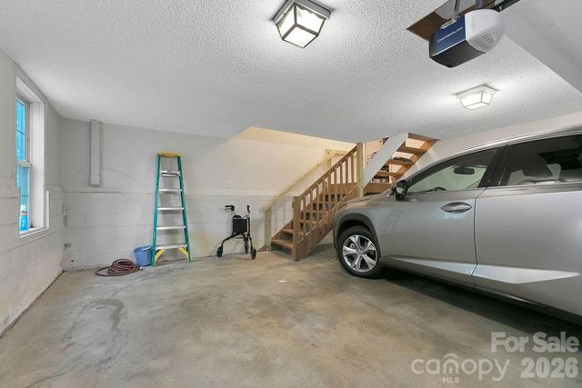 61 Autumn Glen Court, Brevard, NC 28712