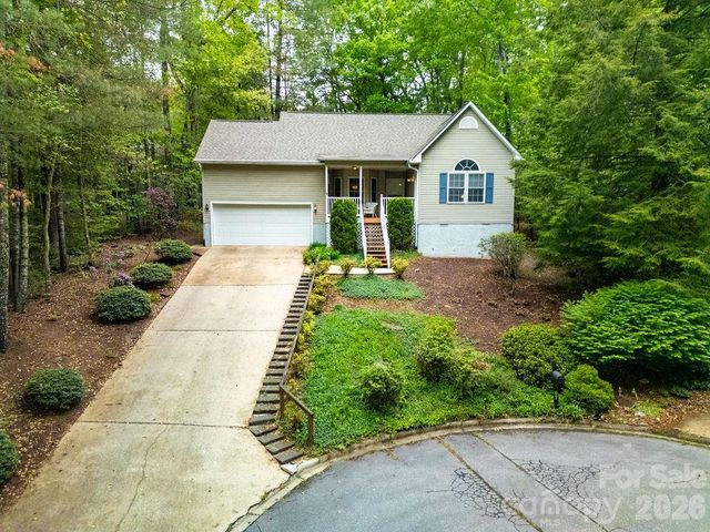 61 Autumn Glen Court, Brevard, NC 28712