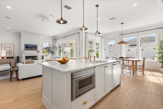 1120 CIVITAS WAY, Oakland, FL 34787