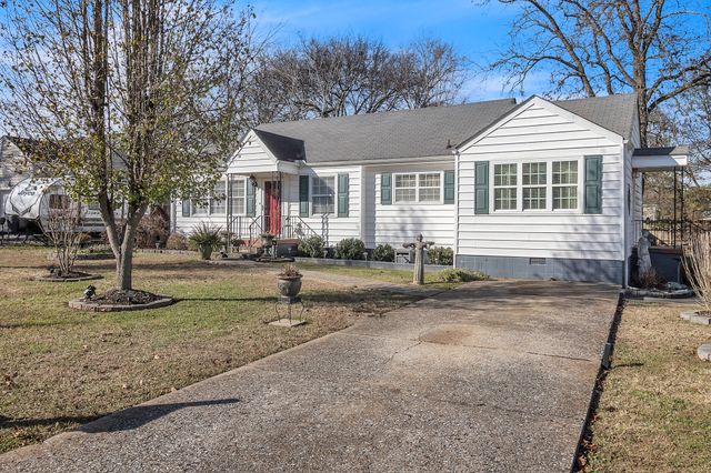 717 Pyron Lane, Chattanooga, TN 37412