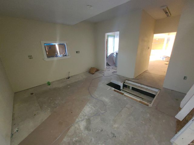 20099 Brick Road, South Bend, IN 46637