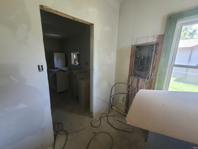 20099 Brick Road, South Bend, IN 46637