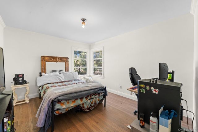 84 Evergreen Avenue, East Moriches, NY 11940