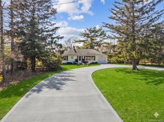 84 Evergreen Avenue, East Moriches, NY 11940