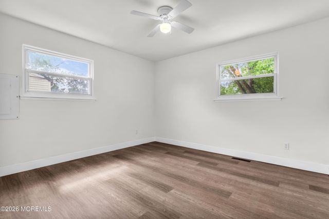 449 Alfred Road, Toms River, NJ 08757