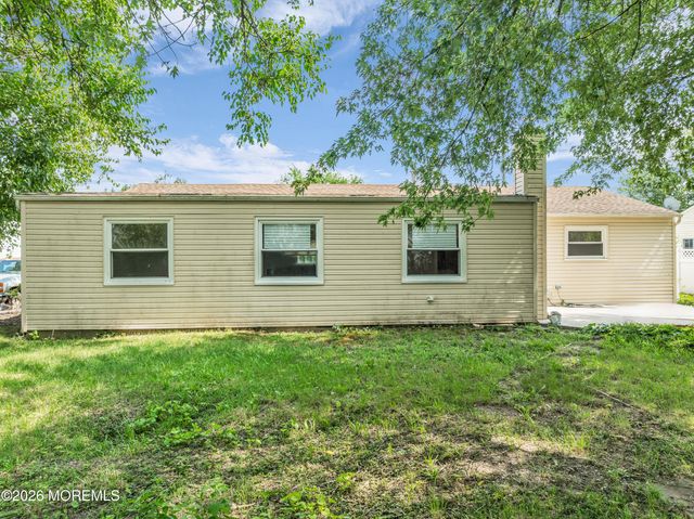 449 Alfred Road, Toms River, NJ 08757