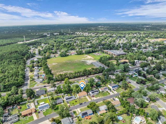 449 Alfred Road, Toms River, NJ 08757