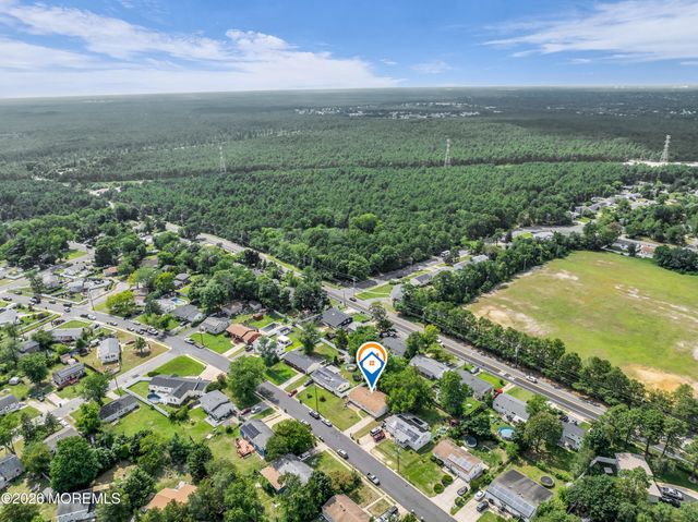 449 Alfred Road, Toms River, NJ 08757